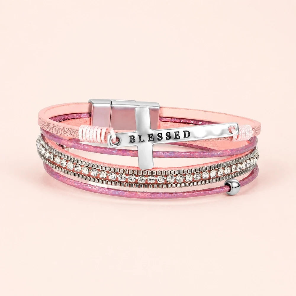 Pulseira Feminina Multicamadas com Cruz Blessed e Strass - Rosa - Soul Fé