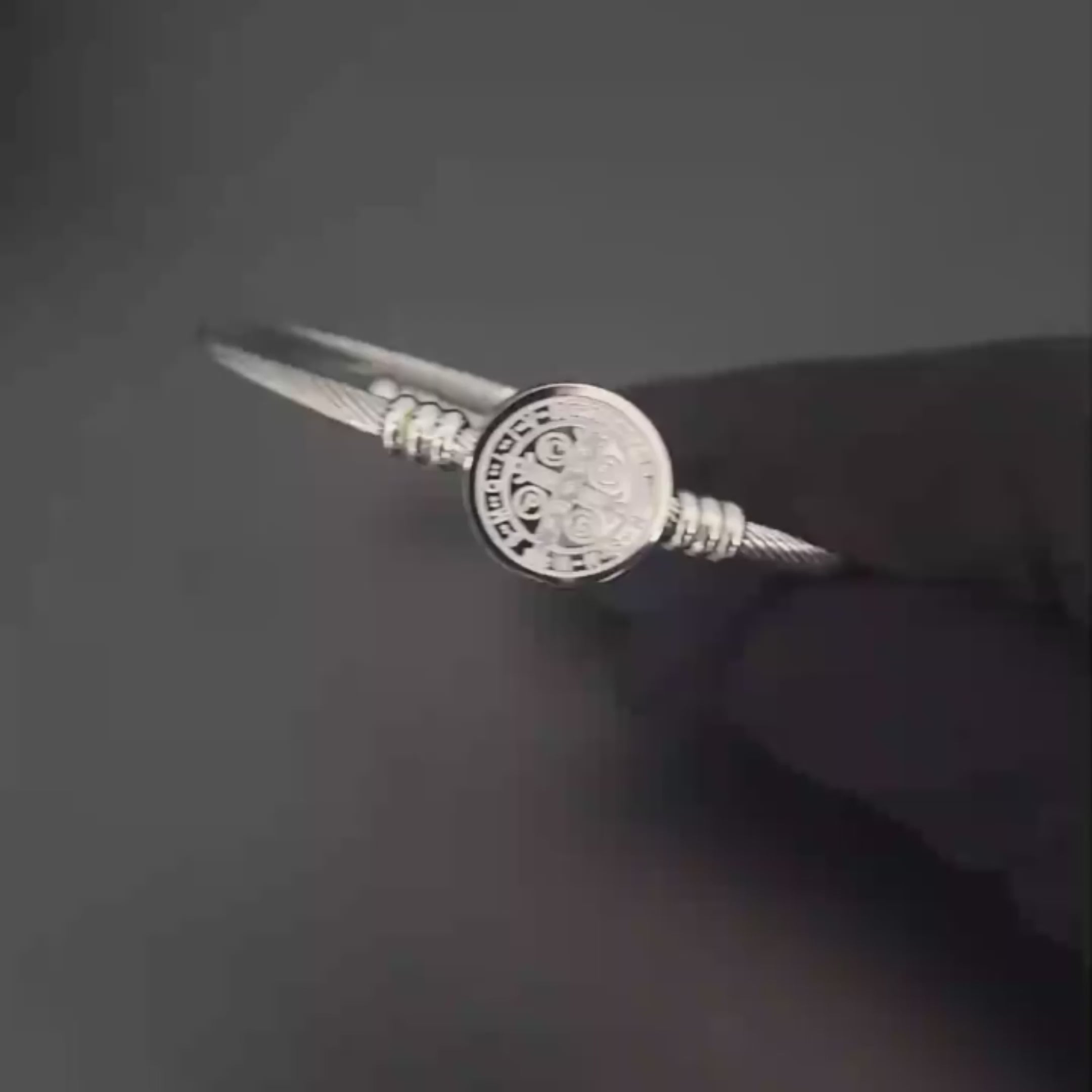 Pulseira Bracelete de São Bento – Proteção e Fé