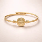 pulseira-bracelete-sao-bento-dourada-protecao-e-fe-soul-fe