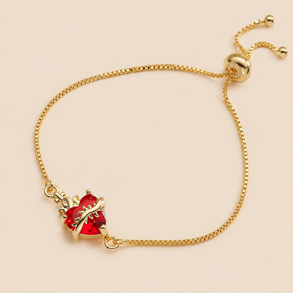 Pulseiras Coração Vermelho com Zircônia — 32563 Soul Fé em fundo nude bege Soul Fé